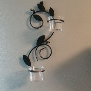 Tealight holder
